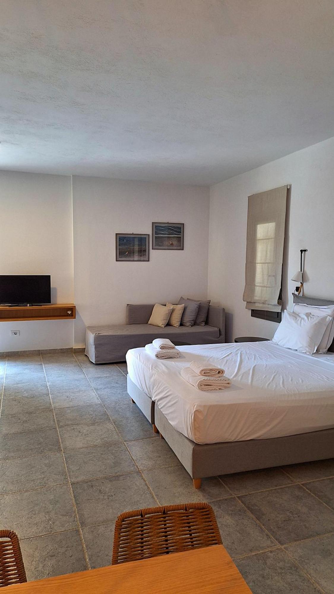 Margo Beach Hotel Gythio Eksteriør billede